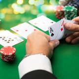 Caribbean Stud Poker er perfekt til dig som ikke har pokerfjæs